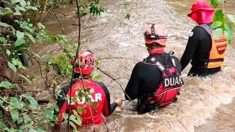 Hallaron muerto a un joven de 29 años tras ser arrastrado por un arroyo en plena crecida en Córdoba
