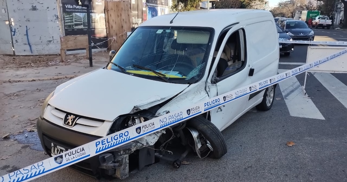 Accidente vehicular en Villa Pueyrredón