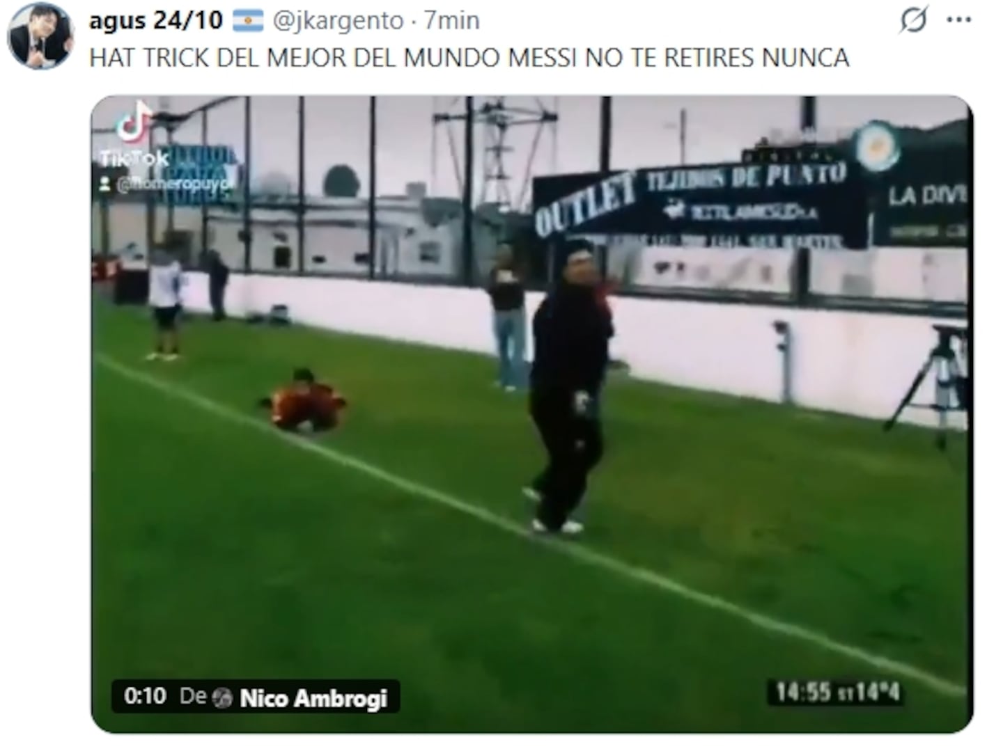 Captura de un video que muestra a Lionel Messi celebrando un hat-trick en el Mundial 2026