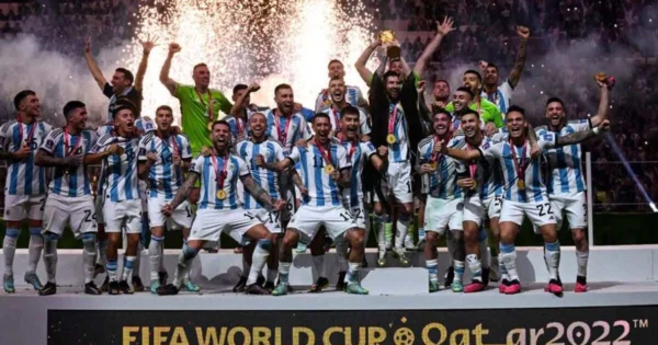 Gerónimo Rulli en acción con la Selección Argentina
