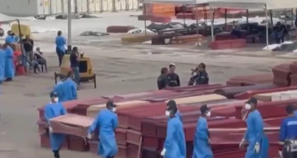 Rescate de víctimas tras el terremoto en Venezuela