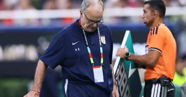 Diego Lugano critica a Marcelo Bielsa tras eliminación de Uruguay en el Mundial 2026
