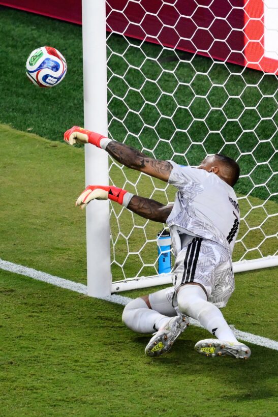 Eloy Room, el héroe de Curazao que rompió el récord de atajadas en el Mundial 2026
