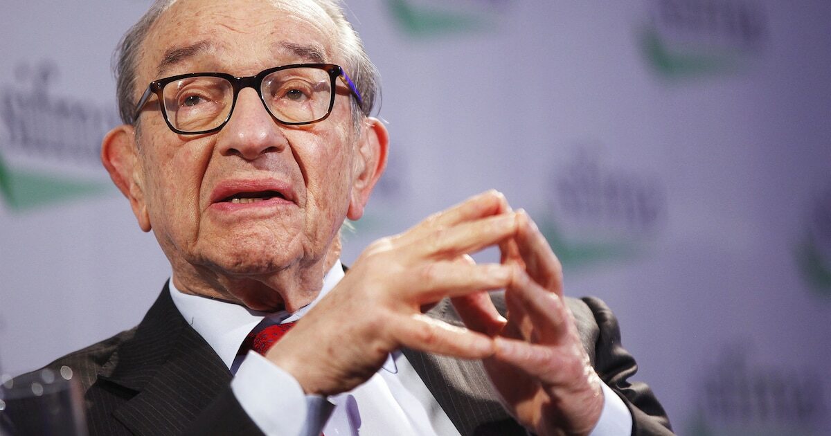 Alan Greenspan en un evento público