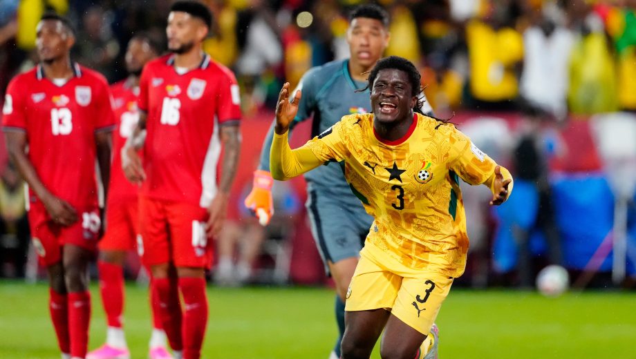 Jugadores de Ghana celebrando un gol en el partido contra Panamá