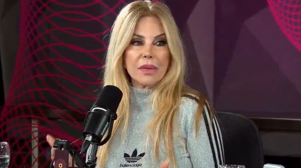 Graciela Alfano en Aura Stream hablando sobre su atracción por C0ker