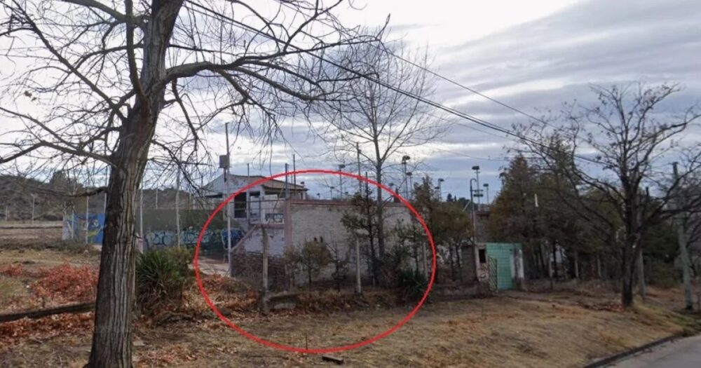 Cuerpo calcinado hallado en edificio abandonado en Neuquén