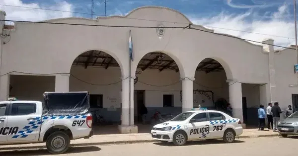 Policía en Abra Pampa, Jujuy, tras un caso de violencia de género