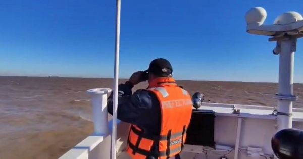 Búsqueda de pescadores desaparecidos en el Río de la Plata