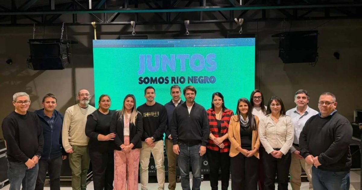 Reunión de Juntos Somos Río Negro en Roca