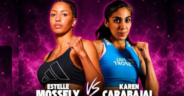 Karen Carabajal en un ring de boxeo