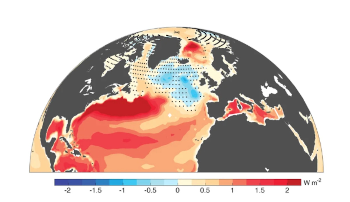 La misteriosa mancha fría del Atlántico y su impacto en la ola de calor en Europa