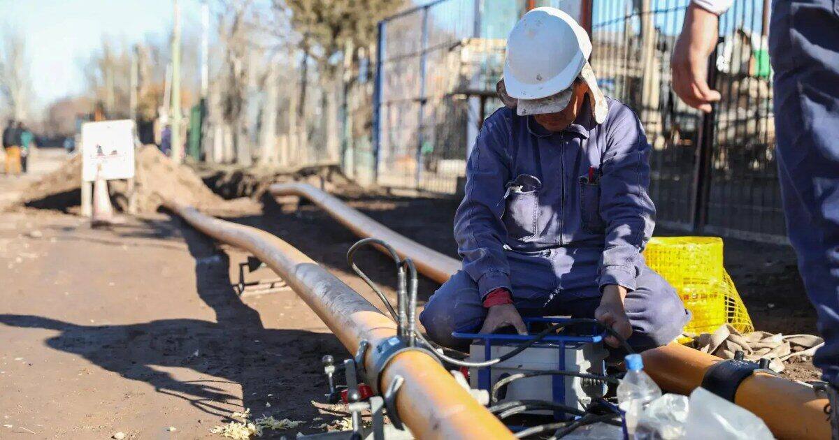 Obra de gas en Puente 83 Cipolletti