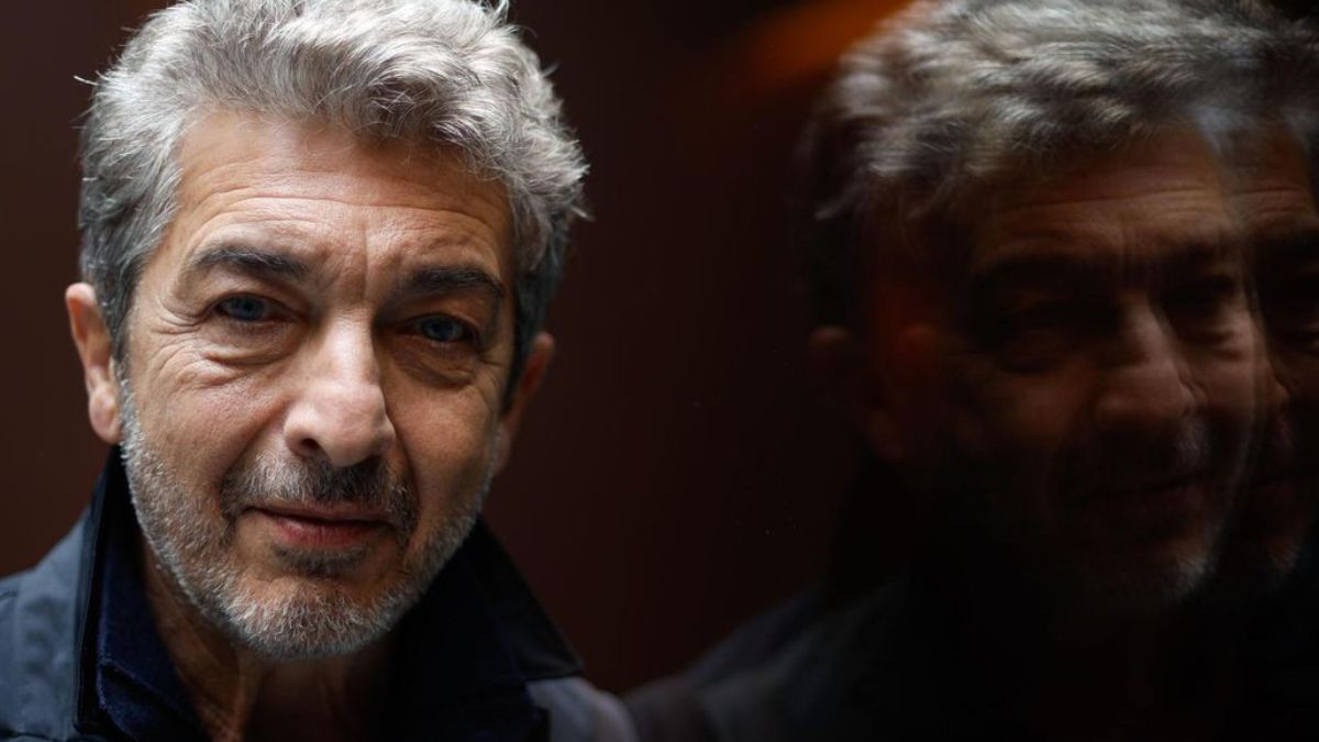 Escena de La odisea de los giles, la película argentina más vista en Netflix