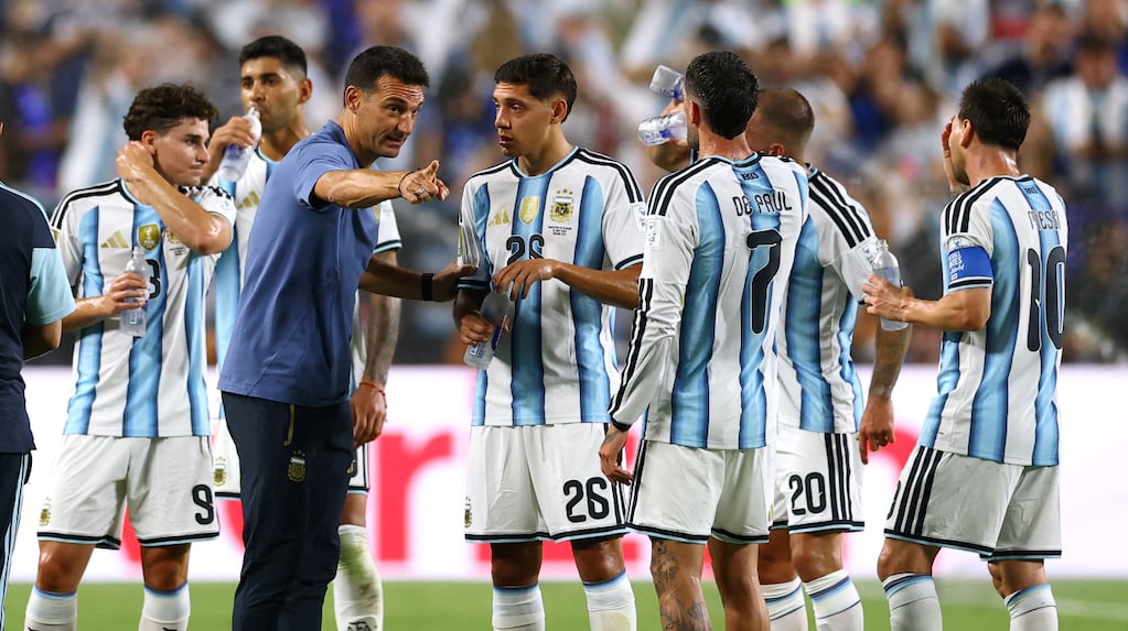 La Selección argentina celebra su victoria en el Mundial 2026