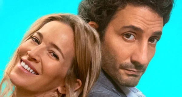 Escena de la película Matrimillas con Juan Minujín y Luisana Lopilato