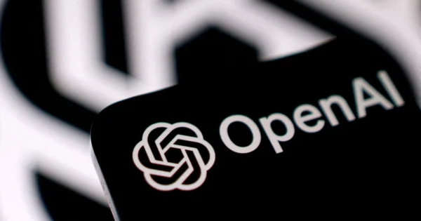 Logotipo de OpenAI en un fondo tecnológico