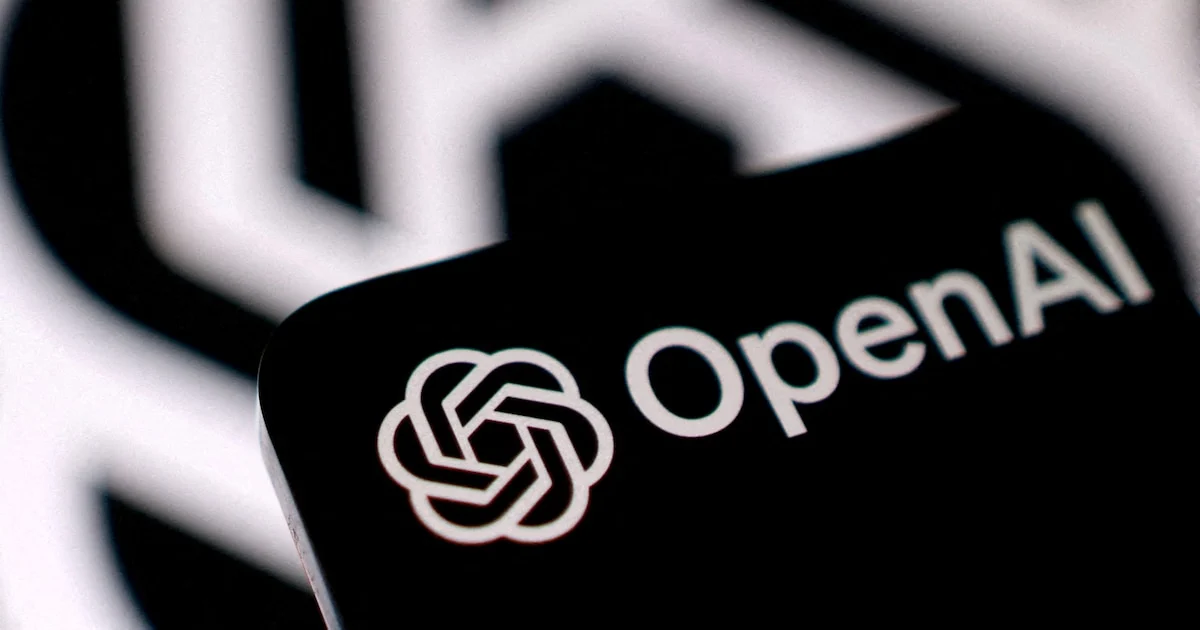 Logotipo de OpenAI en un fondo tecnológico