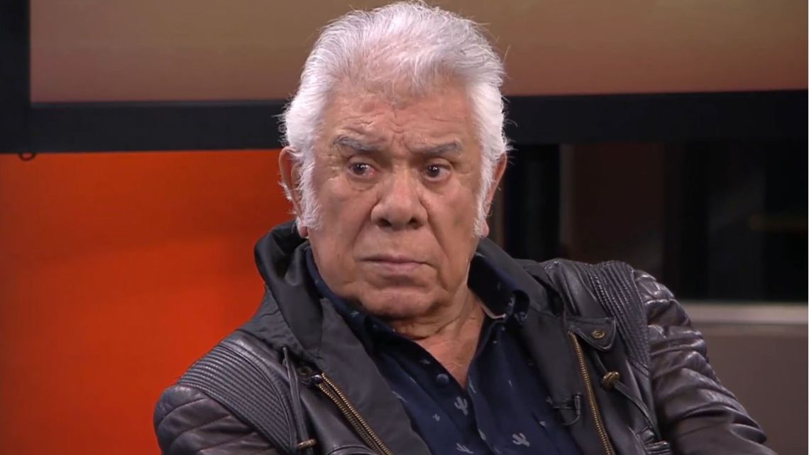 Raúl Lavié en los estudios de la TV Pública