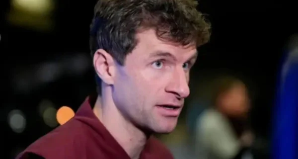 Thomas Müller criticando el desempeño de Alemania en el Mundial 2026