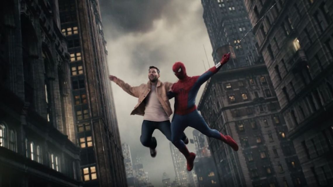 Lionel Messi y Spider-Man en un adelanto de la película Brand New Day