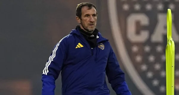Adam Bareiro en entrenamiento con Boca Juniors