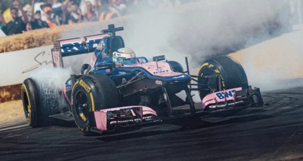 Franco Colapinto en el Festival de Goodwood