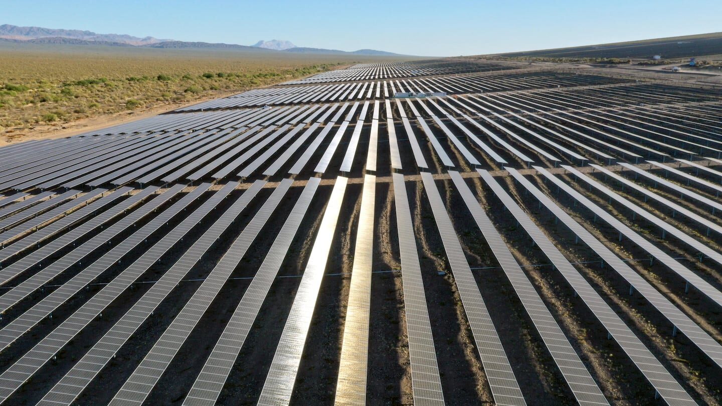 Genneia, la empresa energética argentina, inicia trámites para cotizar en Wall Street