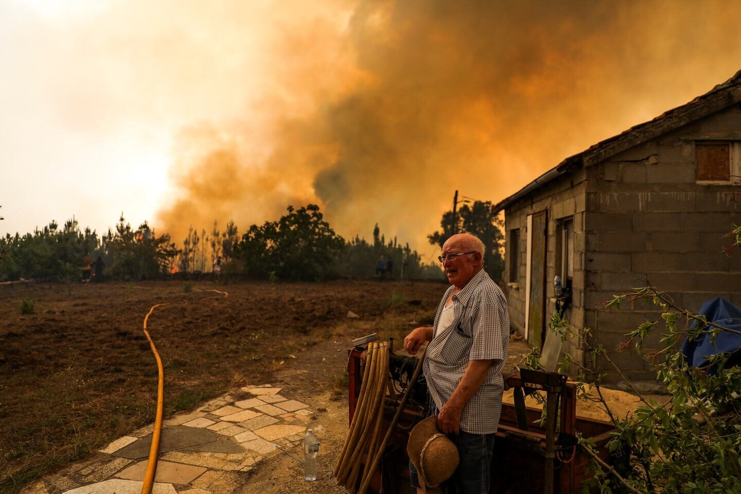 Incendios forestales arrasan más de 19.000 hectáreas en Francia, España y Portugal por ola de calor