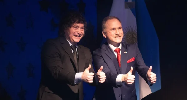 Javier Milei en la celebración del Día de la Independencia en la Embajada de EE.UU