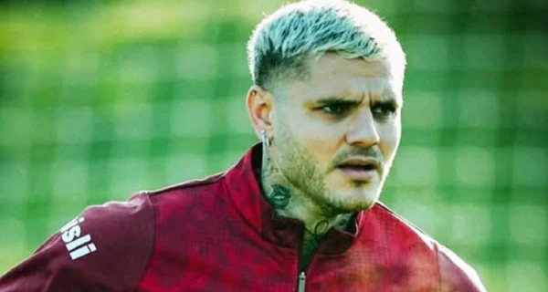 Mauro Icardi en acción durante un partido