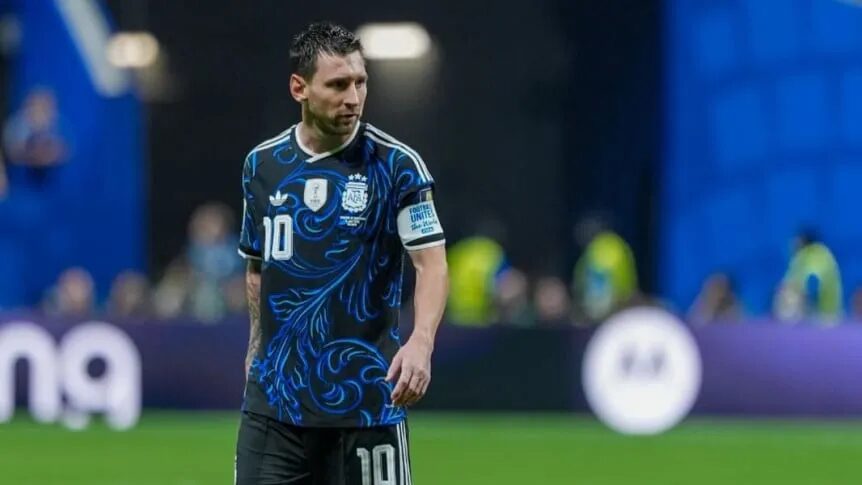 Lionel Messi celebrando con la selección argentina