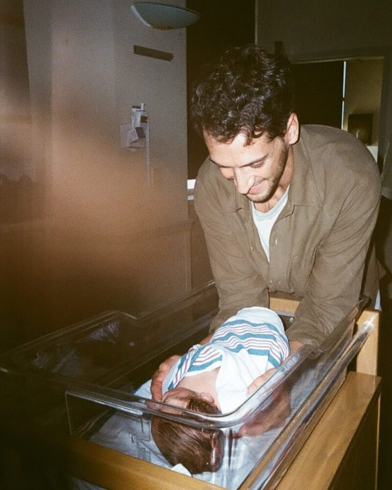 Nació Dalí, la primera hija de los influencers Samantha Trottier y Hernán Regiardo