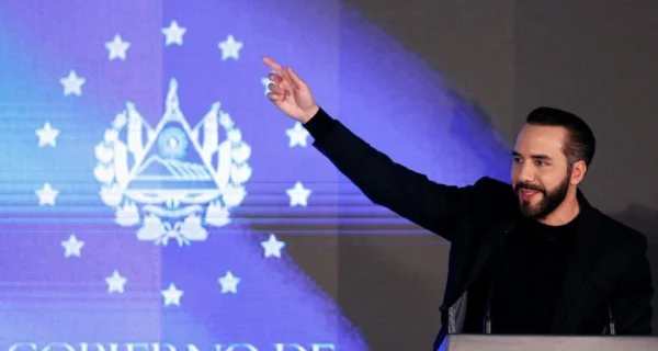 Nayib Bukele en un evento público