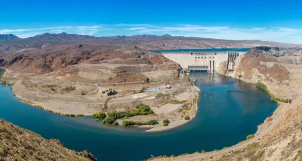 Representación de represas hidroeléctricas en Neuquén