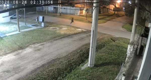 Escena del intento de robo en San Carlos, La Plata
