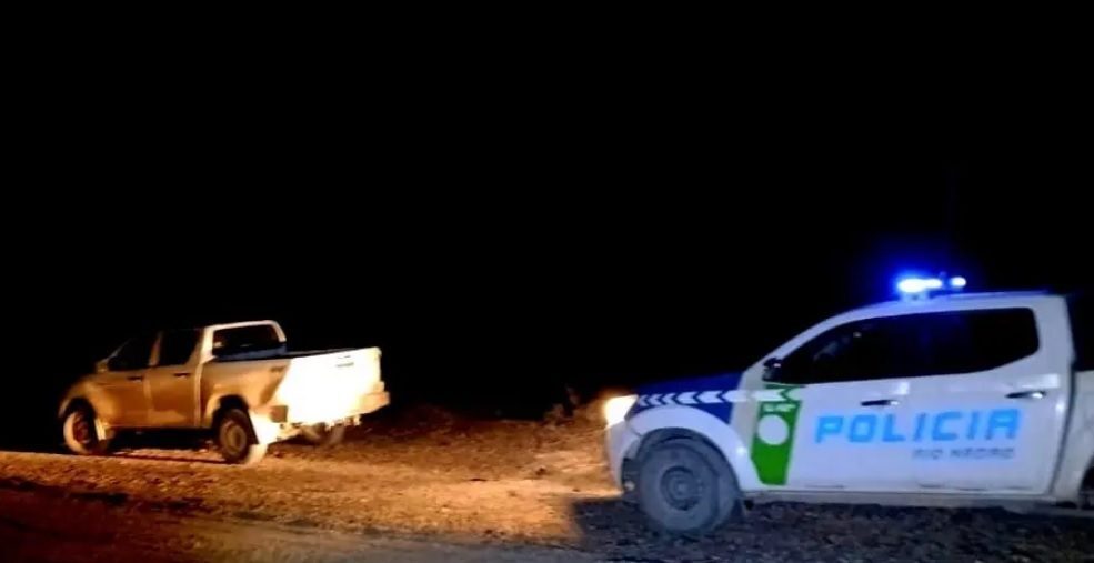 Camioneta Hilux recuperada en Las Perlas