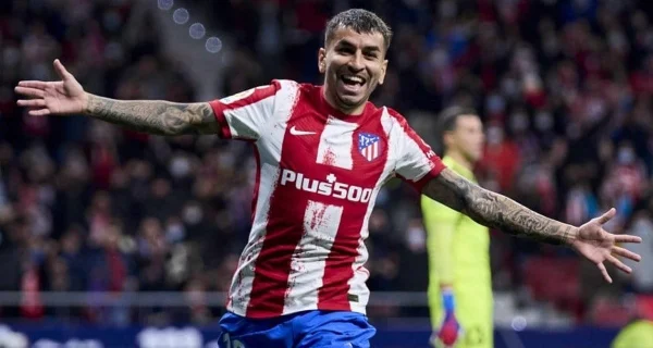 Ángel Correa en acción