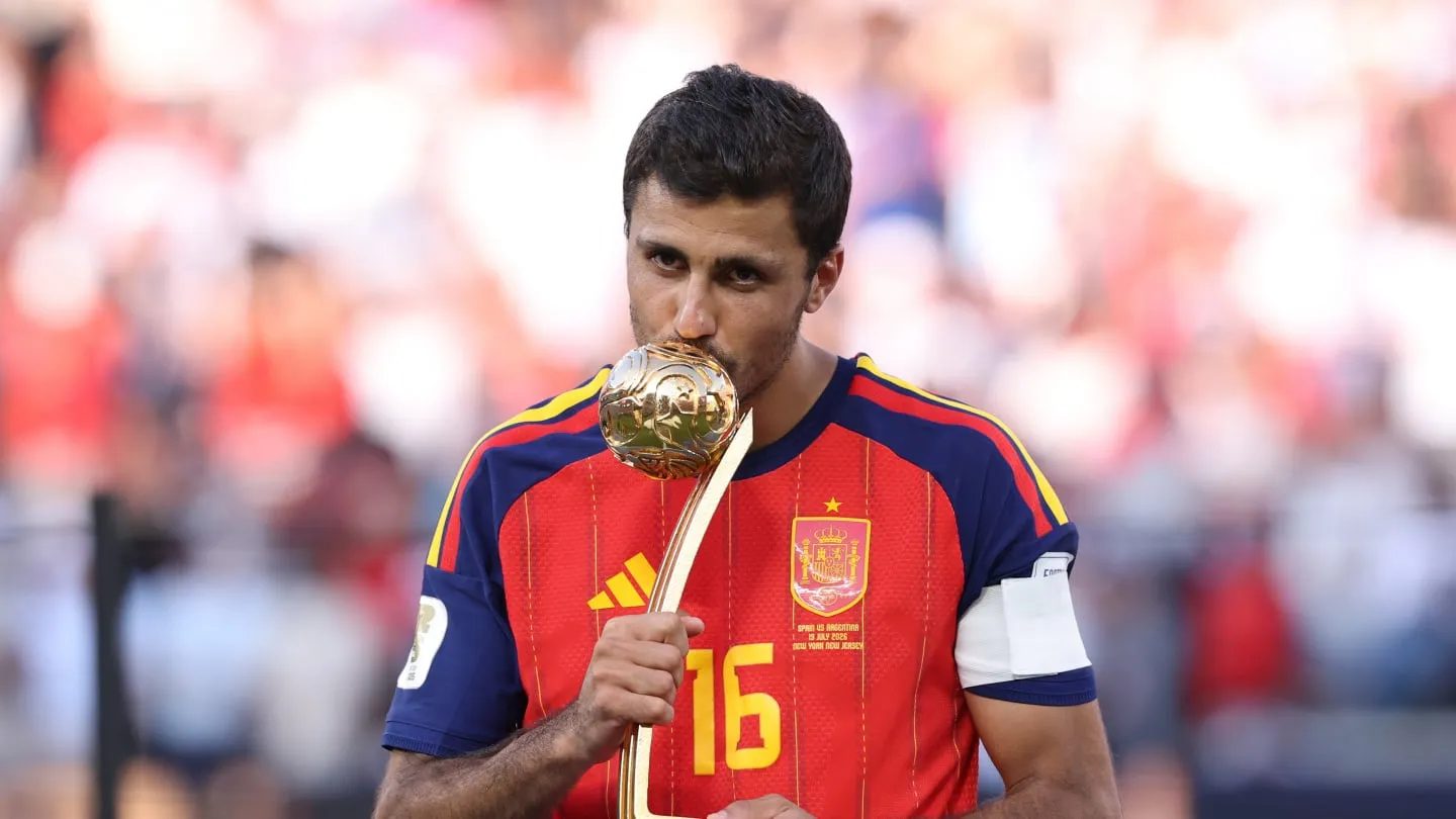 Rodri durante un partido