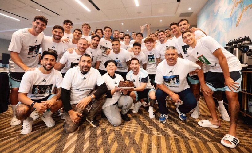 TODAS LAS FOTOS DE LA DESPEDIDA DE LA SELECCIÓN ARGENTINA DE KANSAS CITY ANTES DEL PARTIDO CON INGLATERRA