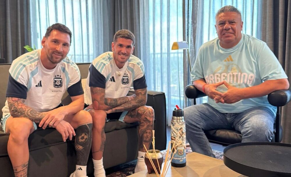 TODAS LAS FOTOS DE LA DESPEDIDA DE LA SELECCIÓN ARGENTINA DE KANSAS CITY ANTES DEL PARTIDO CON INGLATERRA