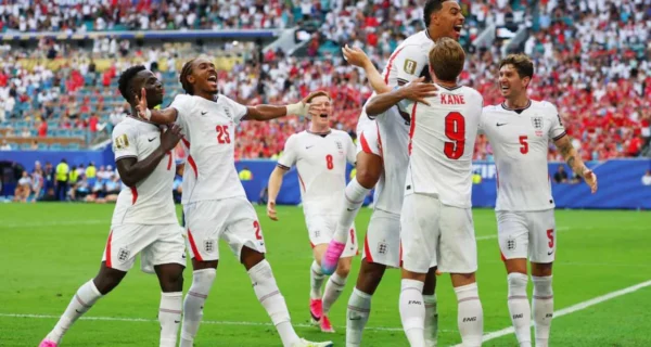 Inglaterra celebra su victoria sobre Noruega