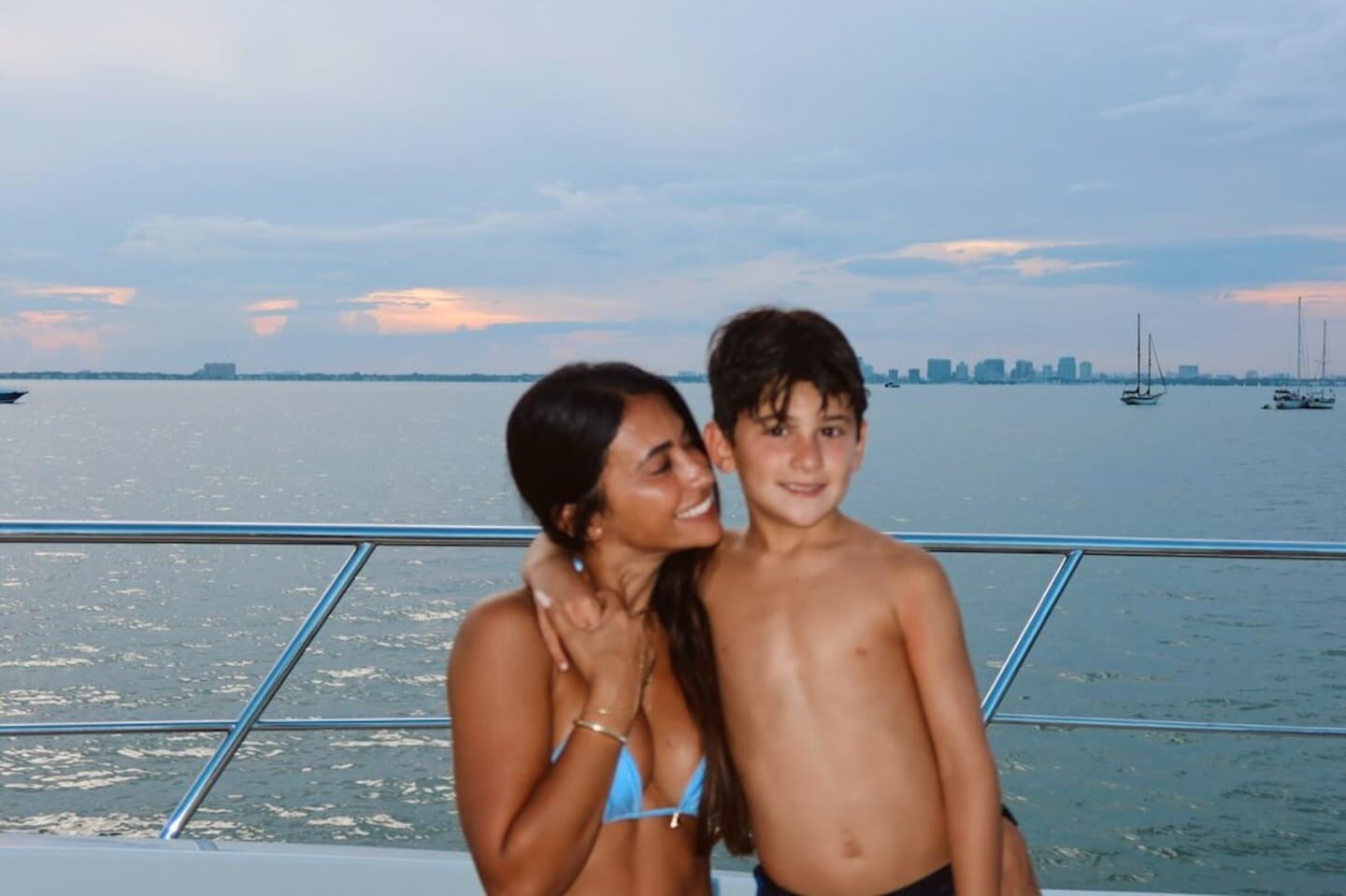 Antonela Roccuzzo deslumbra en microbikinis en su regreso a Instagram