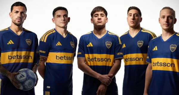 Nueva camiseta titular de Boca Juniors
