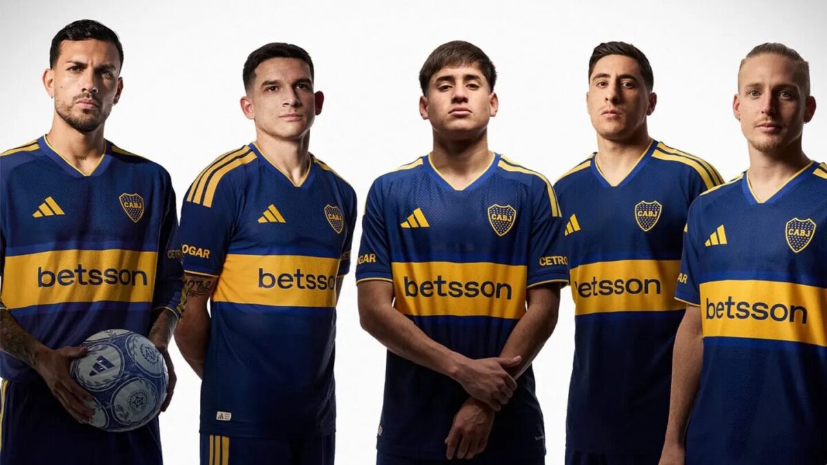 Nueva camiseta titular de Boca Juniors