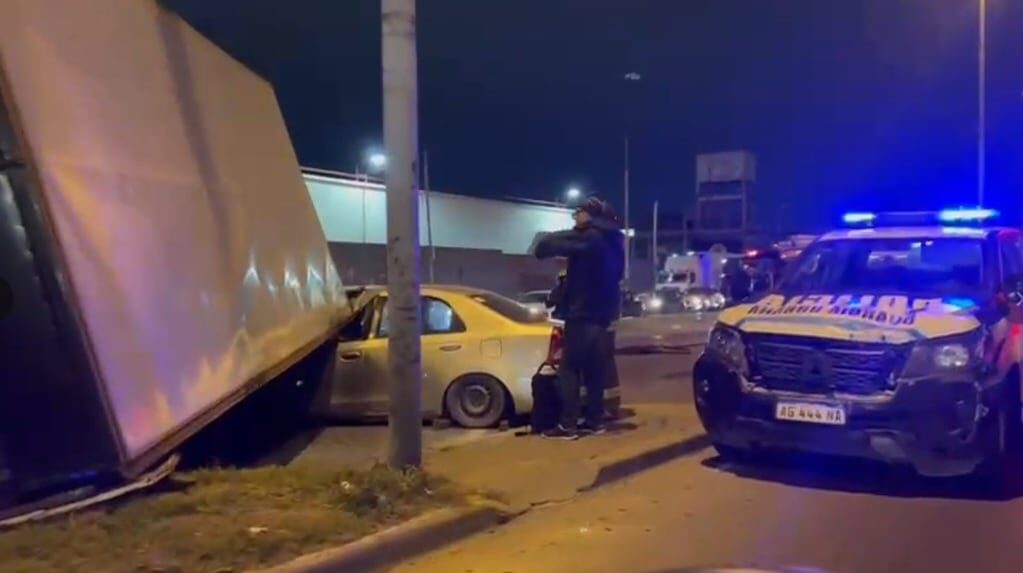 Choque de camión en La Matanza