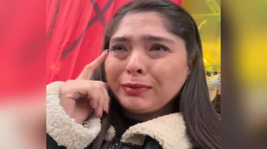 Flor Cabrera anunciando el cierre de su local
