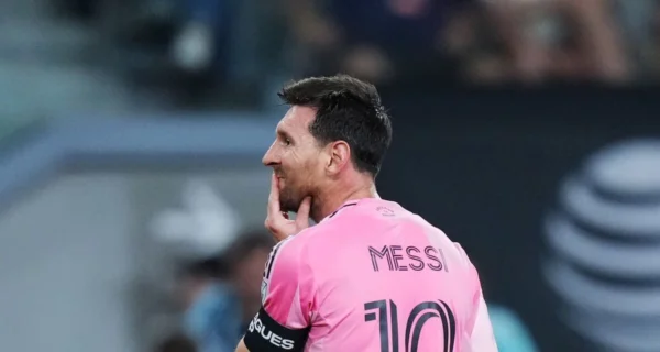 Lionel Messi en el partido contra León
