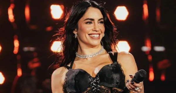 Lali Espósito en concierto en el Estadio Monumental