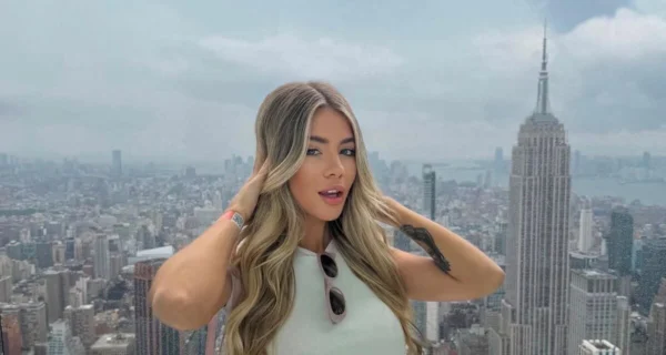 Candela Arizaga, influencer y modelo